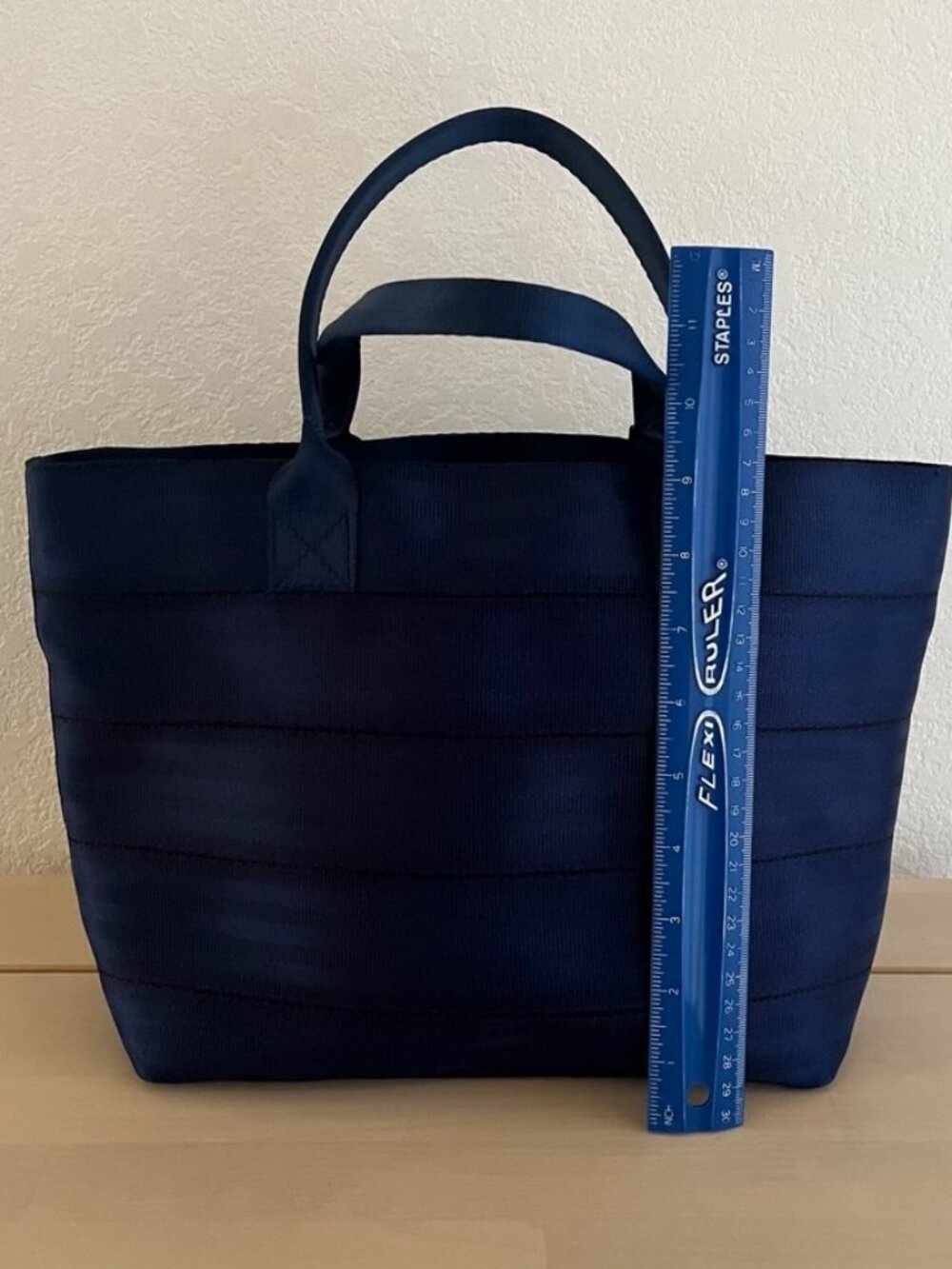 Harveys Mini Streamline Top Handle Tote - Picture 5 of 8